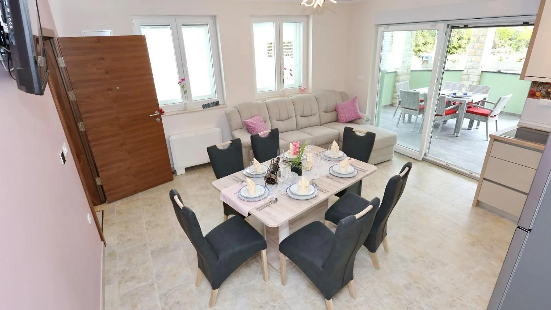 Apartment Erma زاتون