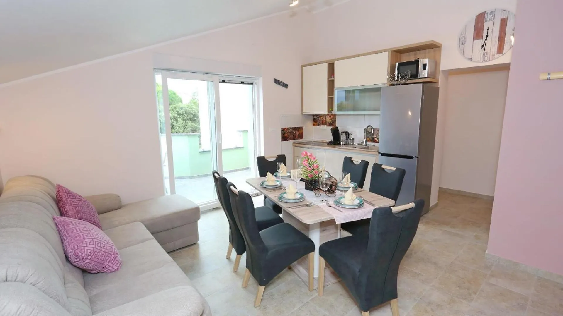 Apartment Erma زاتون