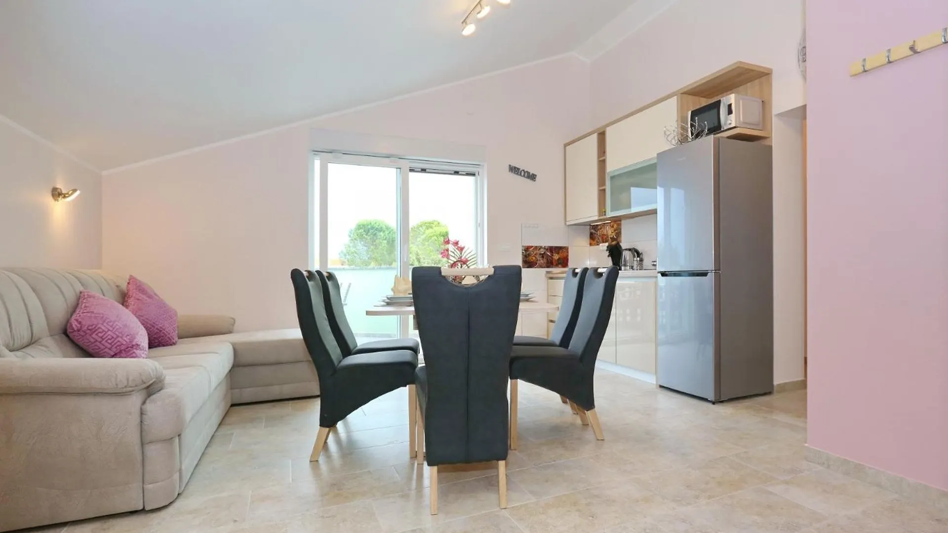 Apartment Erma زاتون
