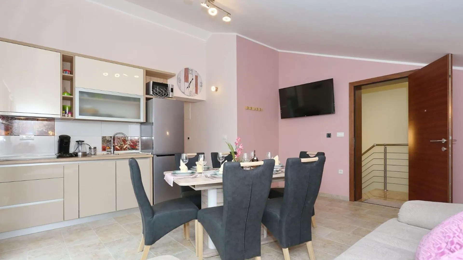 Apartment Erma زاتون كرواتيا